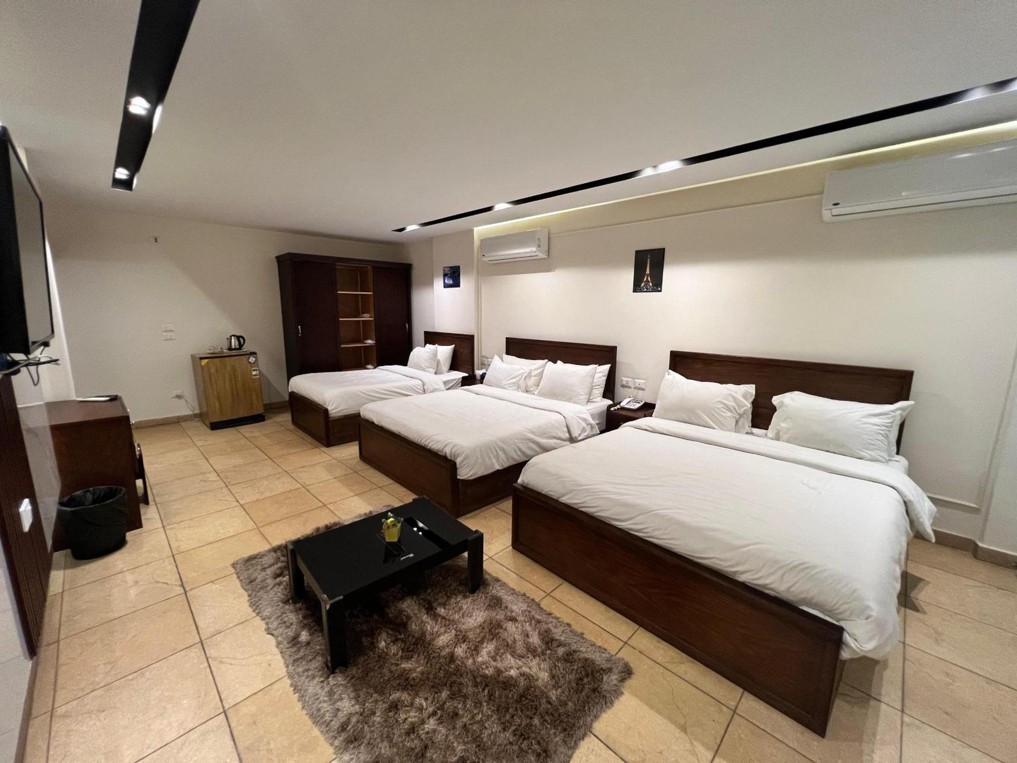King Khafren View Inn Kafret el-Gabal Esterno foto