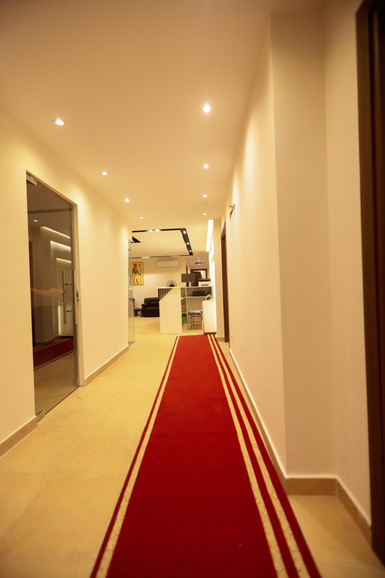 King Khafren View Inn Kafret el-Gabal Esterno foto