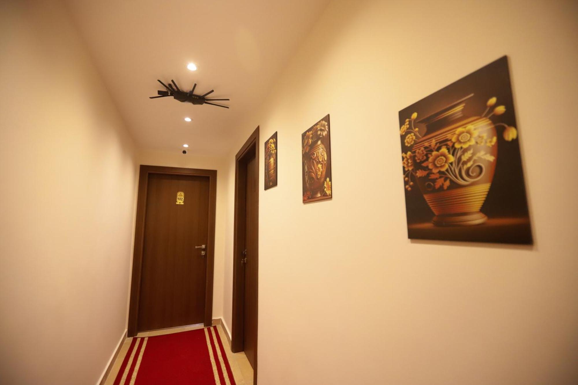 King Khafren View Inn Kafret el-Gabal Esterno foto