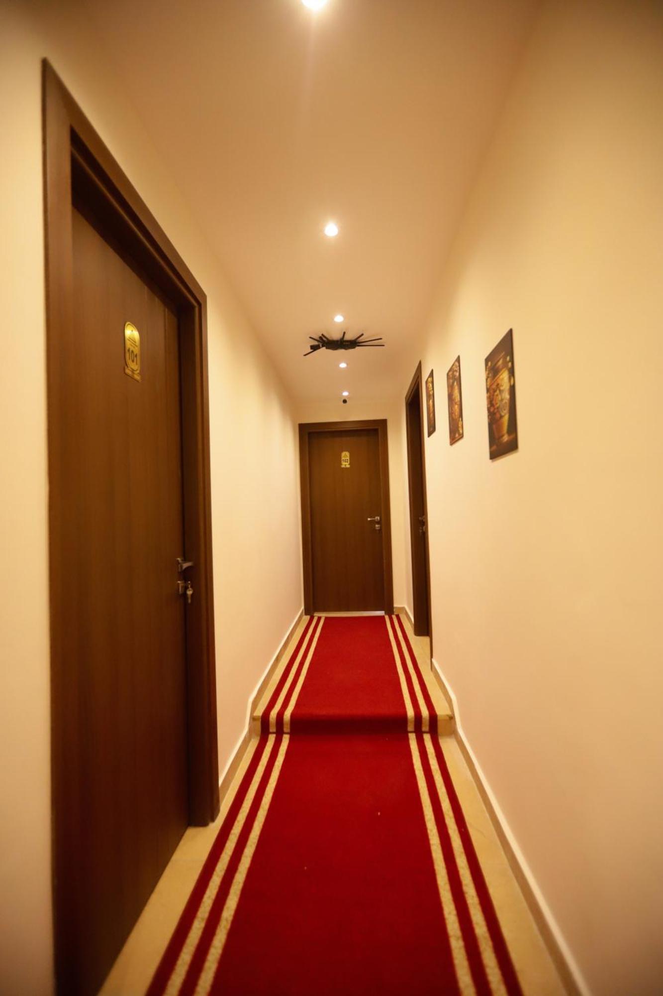 King Khafren View Inn Kafret el-Gabal Esterno foto