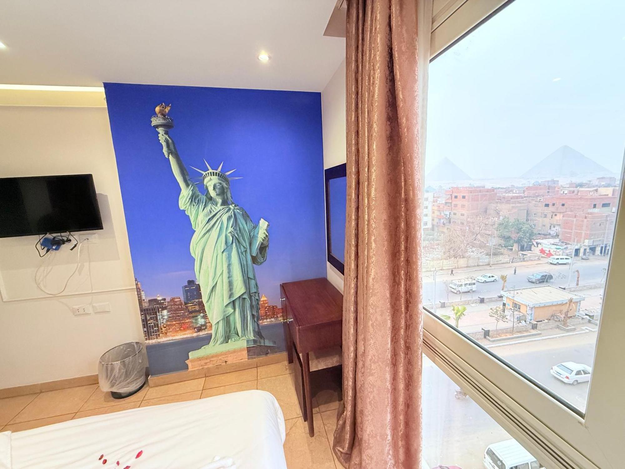 King Khafren View Inn Kafret el-Gabal Esterno foto
