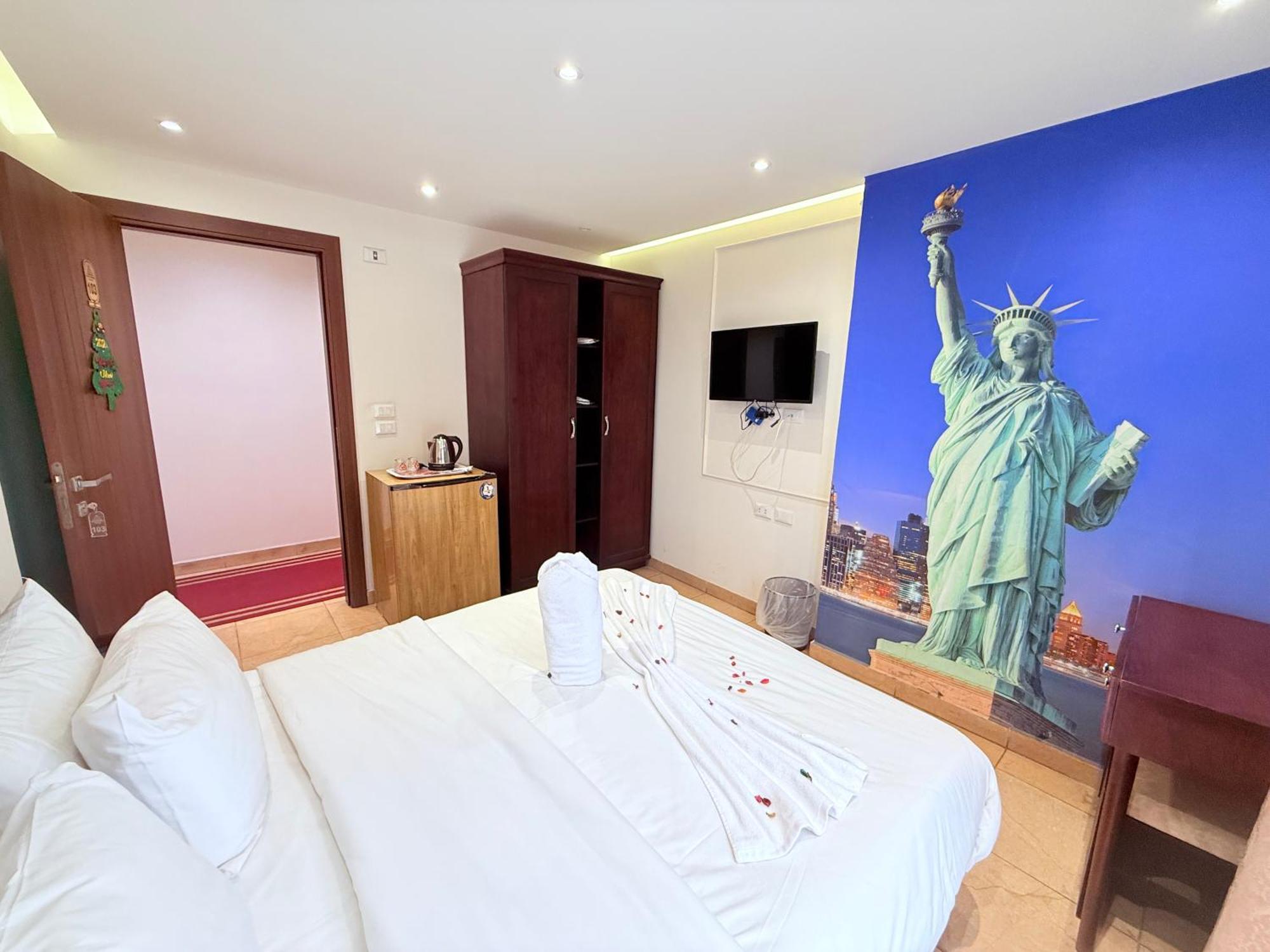 King Khafren View Inn Kafret el-Gabal Esterno foto